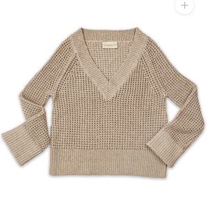 CLASSIC SIX BRIGITTE LINEN SWEATER